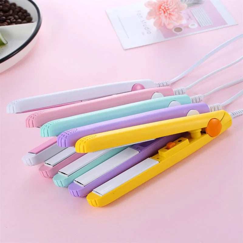 Mini Plancha para el Cabello – Alisadora Portátil de Cerámica con Calentamiento Rápido