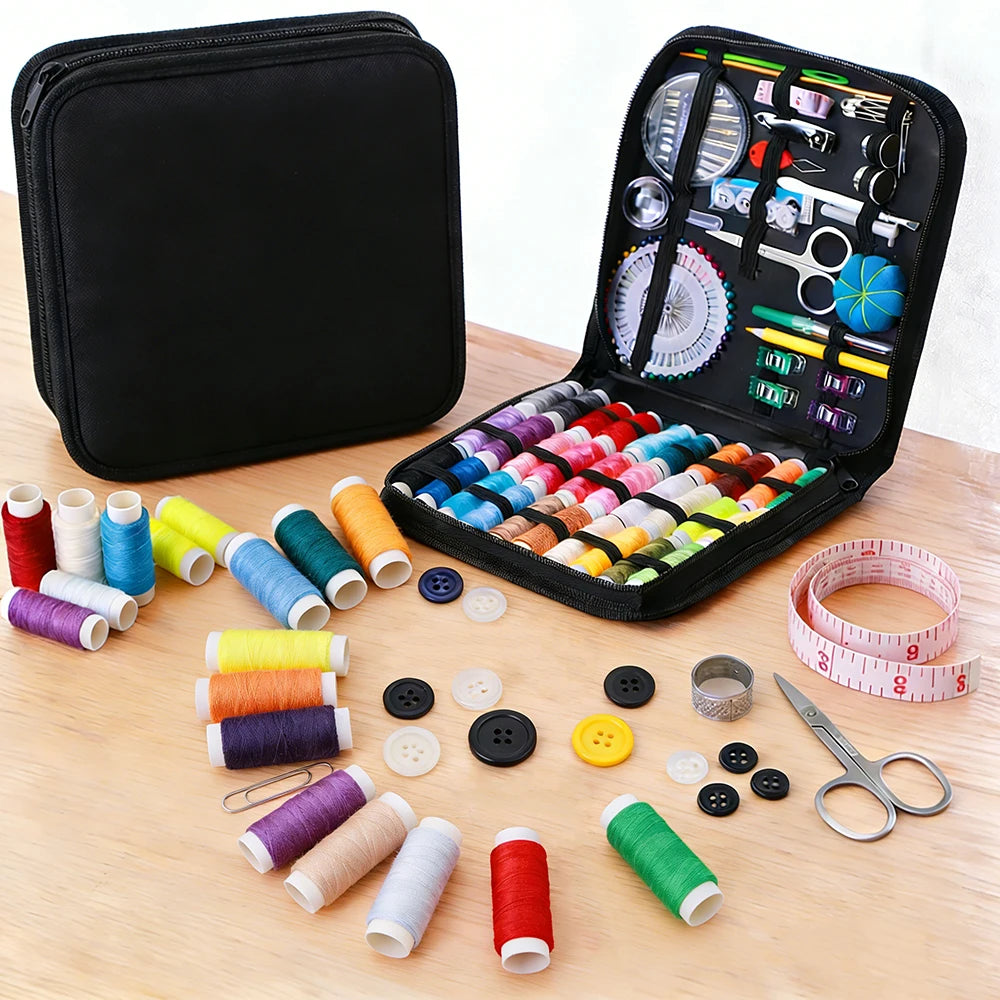 Kit de Costura Completo con Estuche – Hilos, Agujas, Tijeras, Cinta Métrica y Botones para Hogar y Viaje