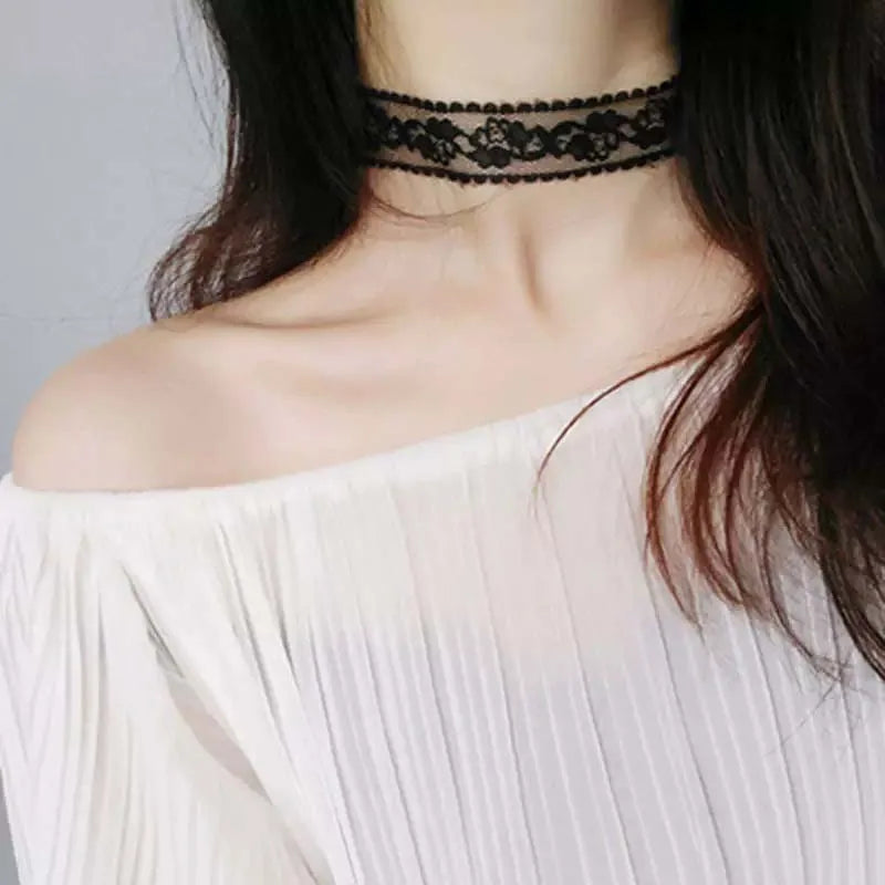 Gargantilla de Encaje para Mujer – Choker Corto en Negro y Blanco para Fiesta