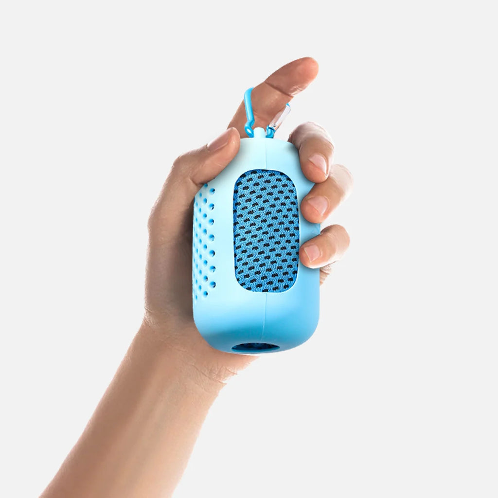Toalla Refrescante Deportiva Portátil con Estuche de Silicona – Secado Rápido para Gimnasio, Yoga, Playa y Running