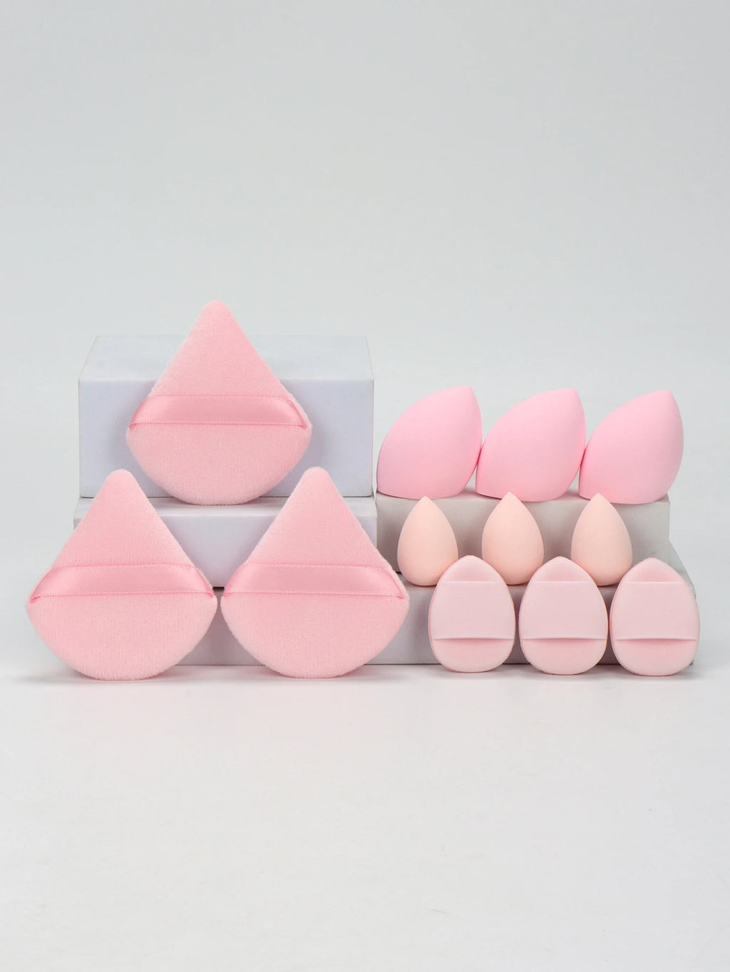 Set de Esponjas de Maquillaje de 12 Piezas – Borlas para Polvos, Mini Puffs y Beauty Blenders para Base y Corrector